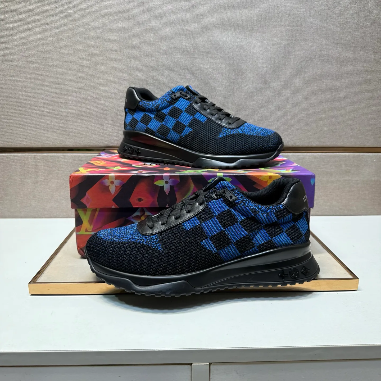 ⬛️Men's shoes 💰p540 [LV～] Men's casual shoes 2025z cabinet sales simultaneously 🔶Size: 38-44 #️⃣ 🔷4 colors🔜The upper is made of multi-material splicing➕Mesh lining, comfortable and breathable, sole: original comfortable and wear-resistant outsole, ⚠️real thing📱photographed🎬real thing is better📢📢📢